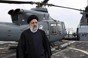  Вертолет с президентом Ирана Эбрахимом Раиси на борту совершил «жесткую посадку»